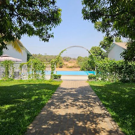 River Estates Luxury Resort & Spa Karjat Exterior photo